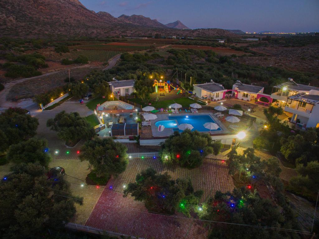 Paradisio Baby & Kinder Hotel Stavros  Exterior photo