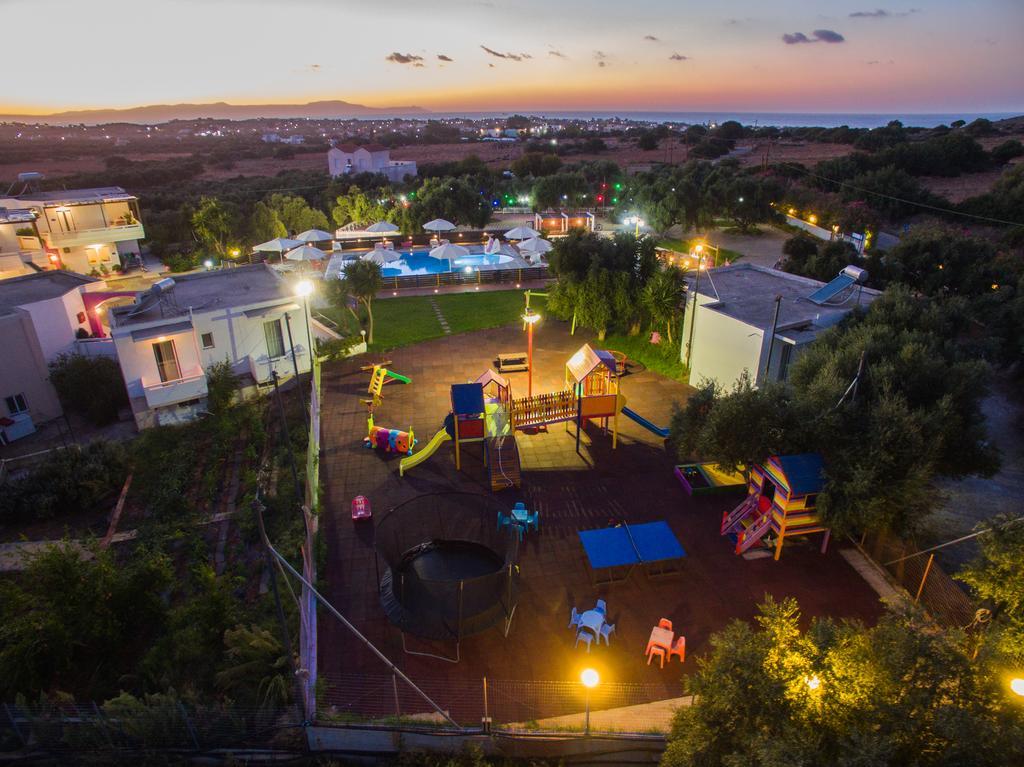 Paradisio Baby & Kinder Hotel Stavros  Exterior photo